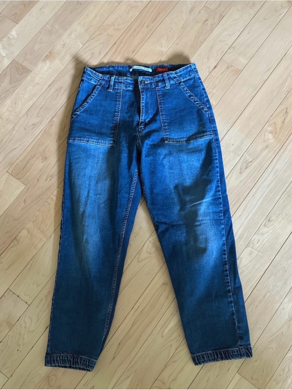Celebrity Pink Easy Jean Jeans jogger style size 11/30